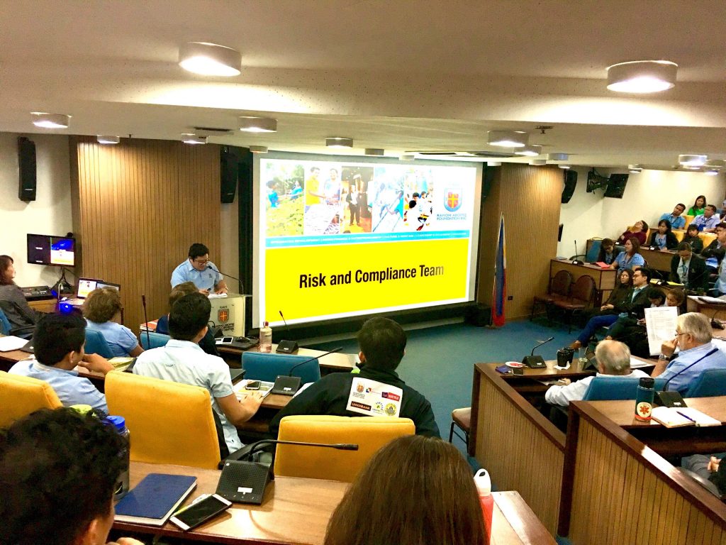 28584459_10212271054111861_1249650807_o